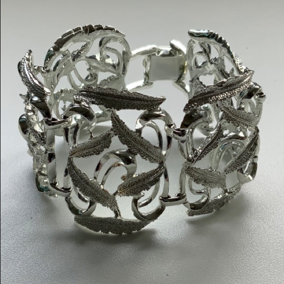 VTG Silvertone Leaf & Scroll Chunky Panel Bracelet - Picture 3 of 4